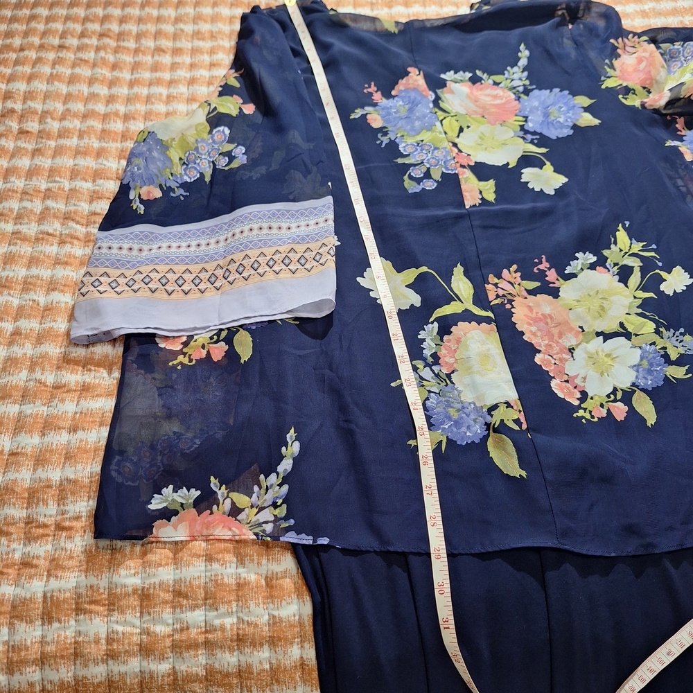Sandra Darren Navy Dress with Floral Kimono Style Sheer Jacket - Picture 9 of 16